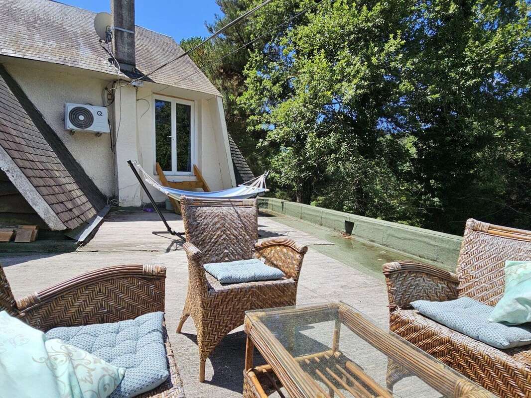 Propriété avec piscine sur 2 ha 6 + 2 logements indépendants - photo 7