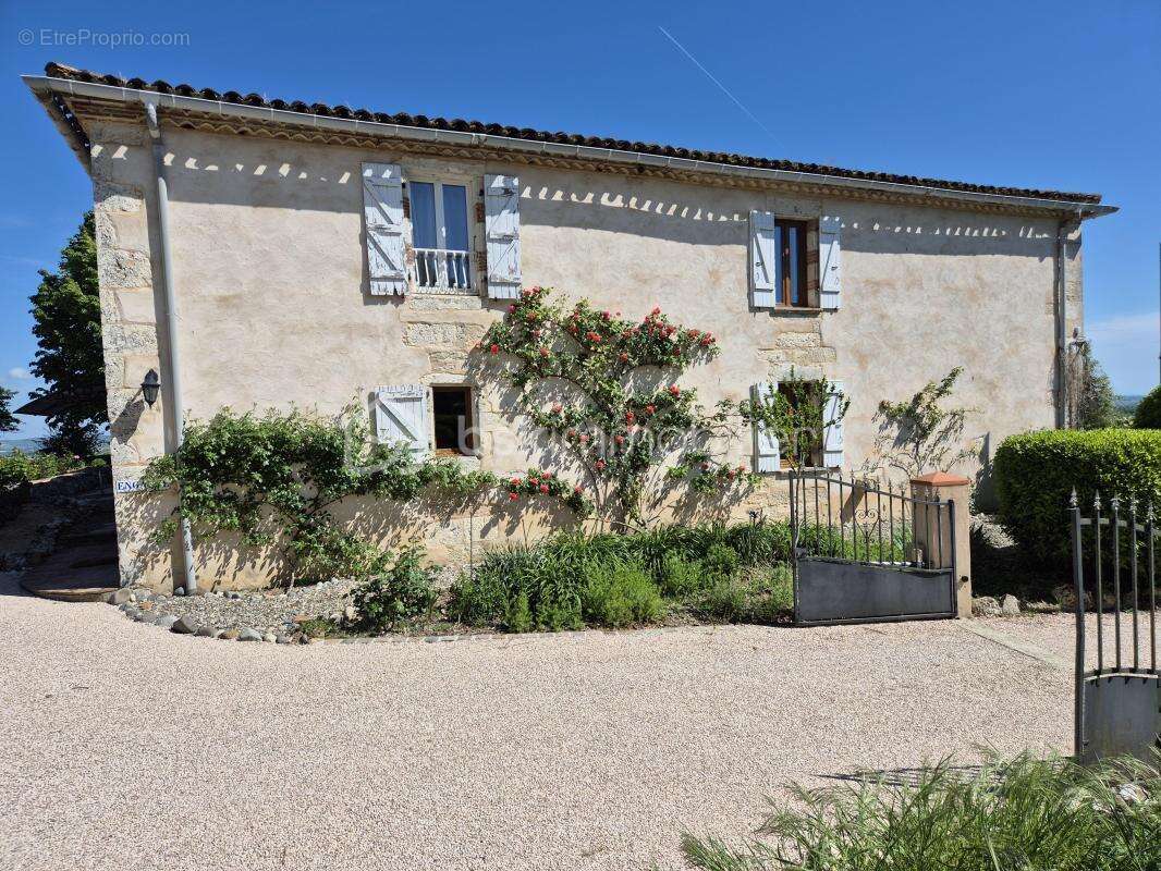 Maison à BEAUMONT-DE-LOMAGNE