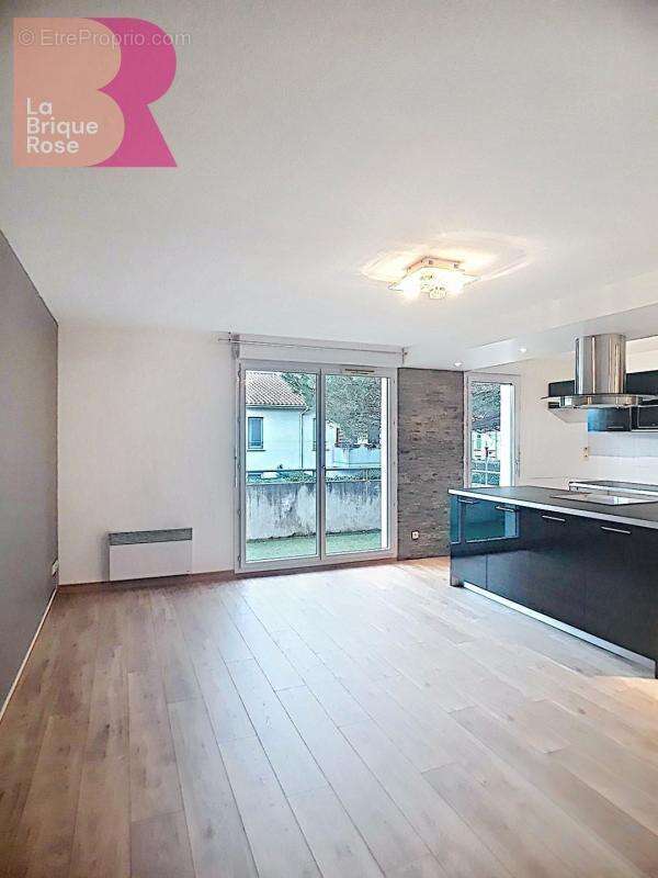 Appartement à AUCAMVILLE