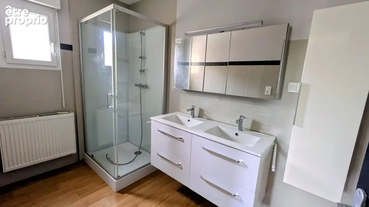 Jolie maison de plain pied à valognes - possible 5 chambres - photo 8