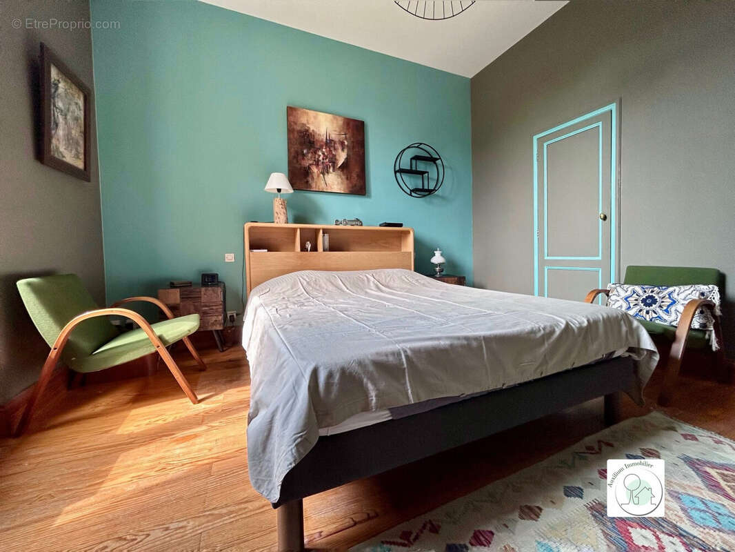 Maison 199 m² à Blaye  - photo 9