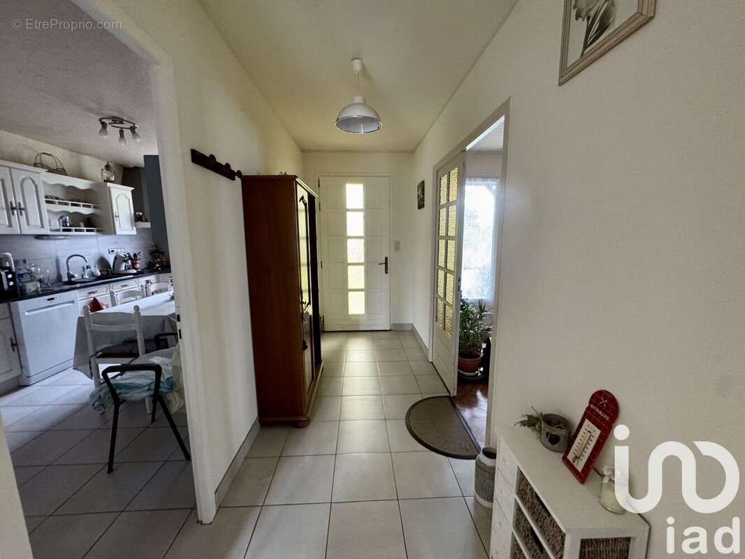 Photo 9 - Maison à CHAMPAGNE-VIGNY