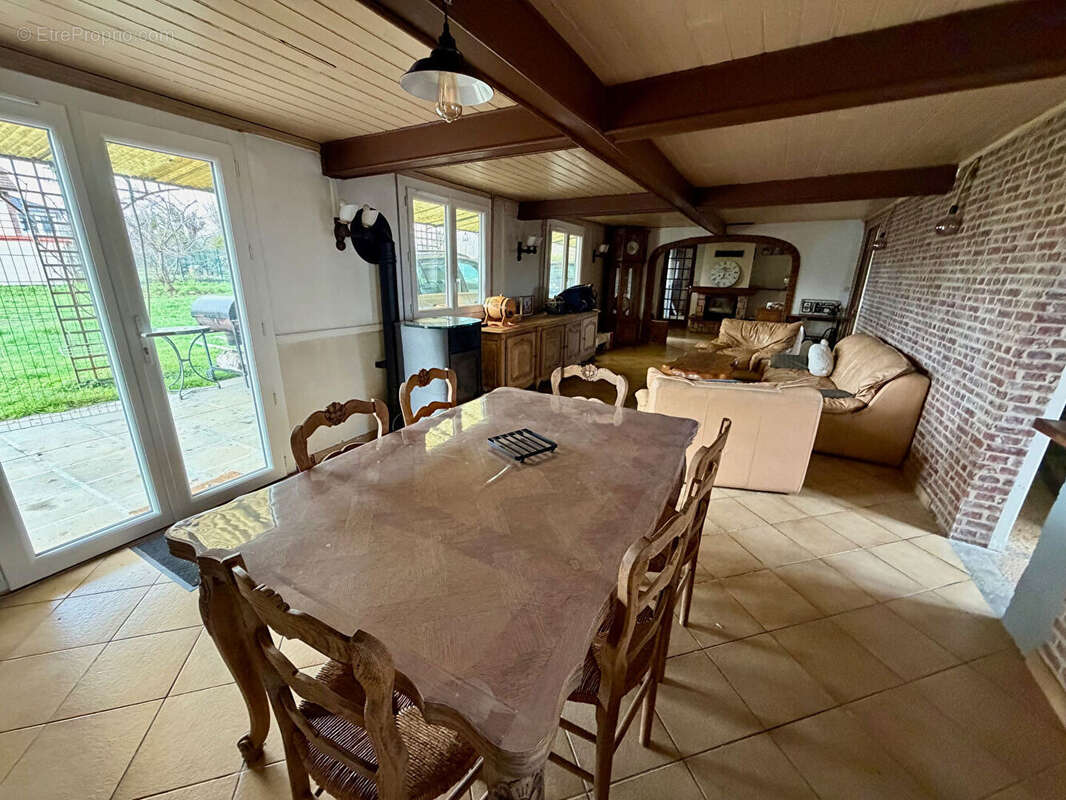 Maison à BONNIERES-SUR-SEINE