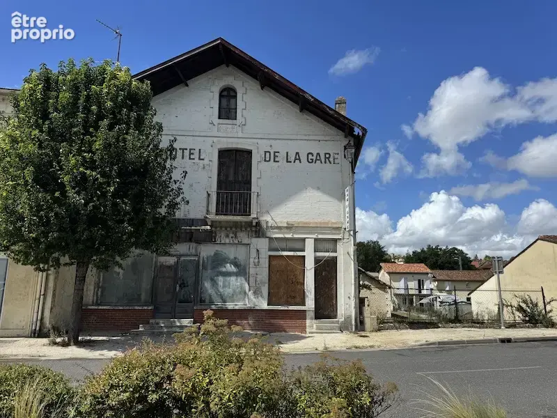 Maison à CHALAIS