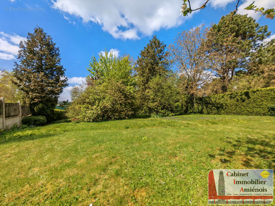 Maison à SAINS-EN-AMIENOIS