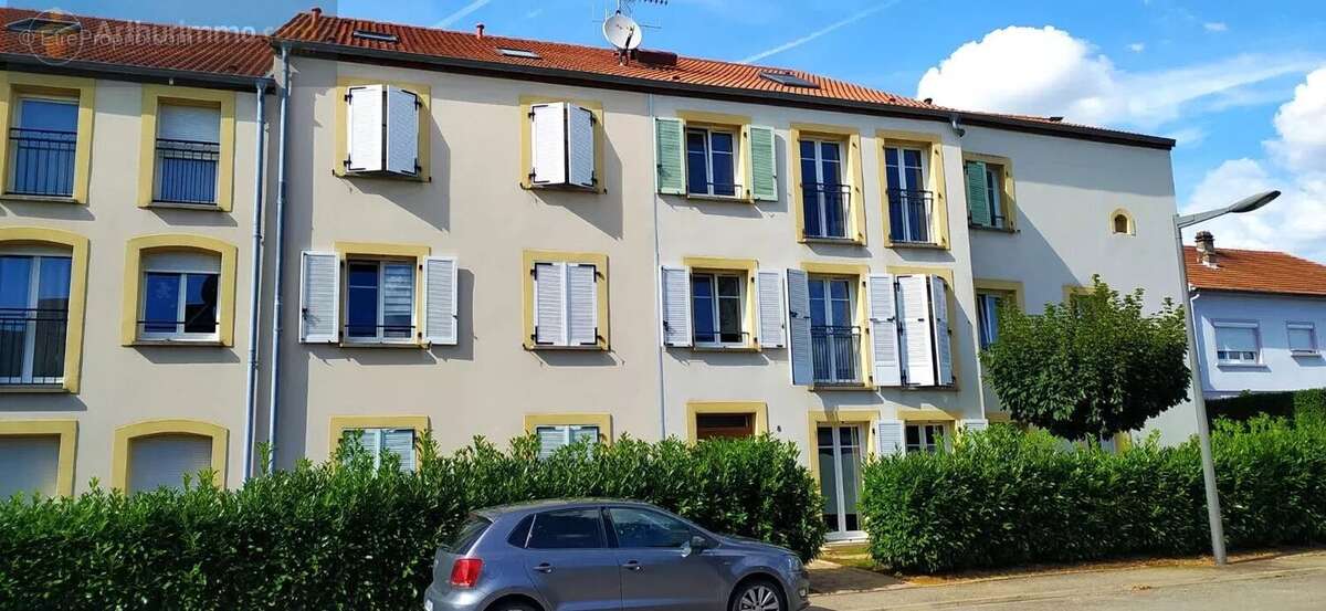 Appartement à BOUSSE