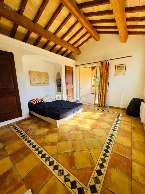 Maison à COGOLIN