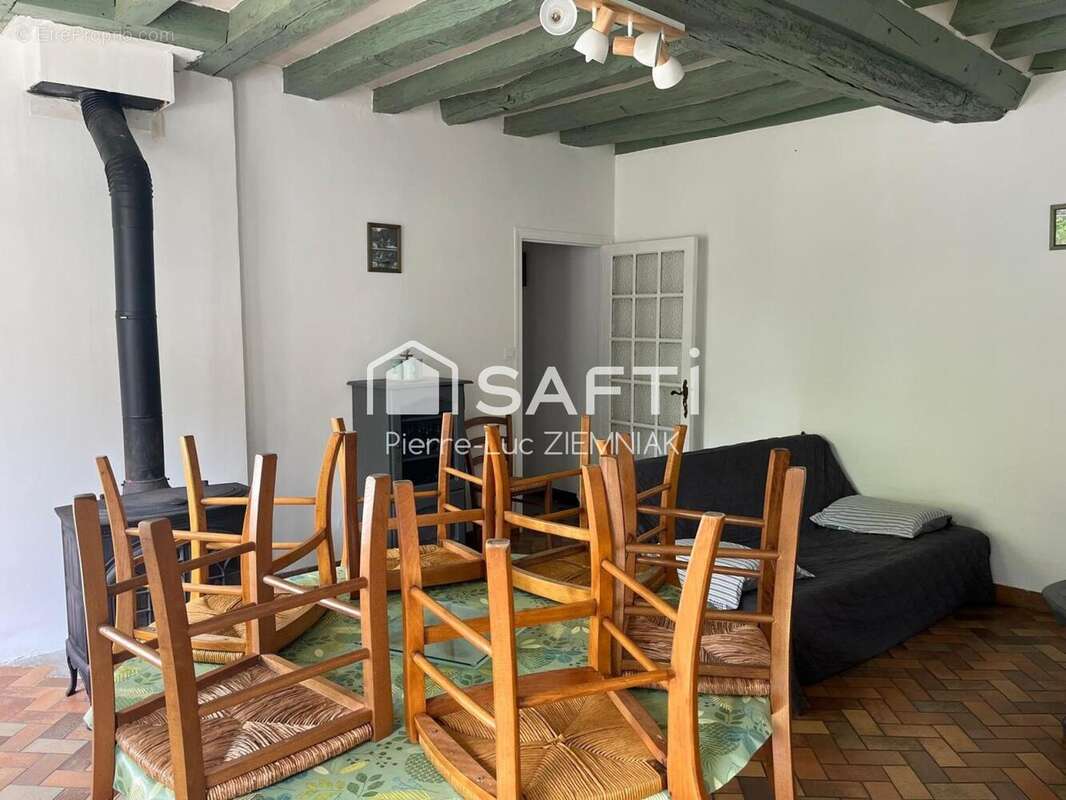 Photo 2 - Maison à SAINT-CHARLES-LA-FORET