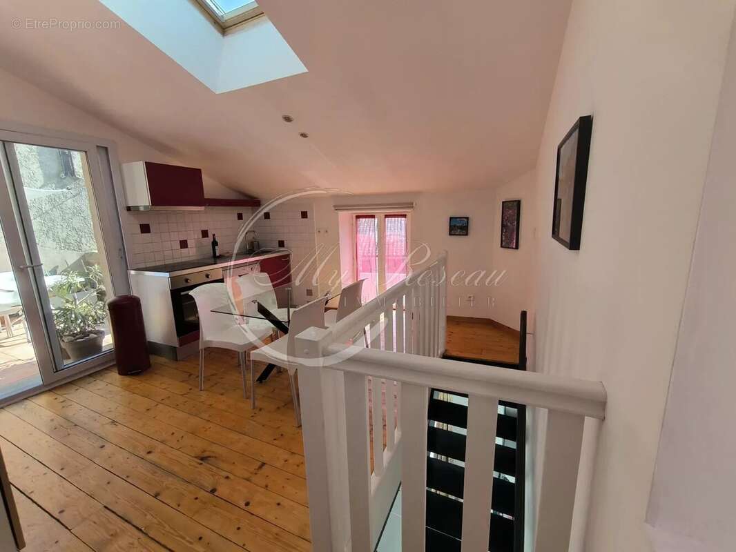 Appartement à ESCALES