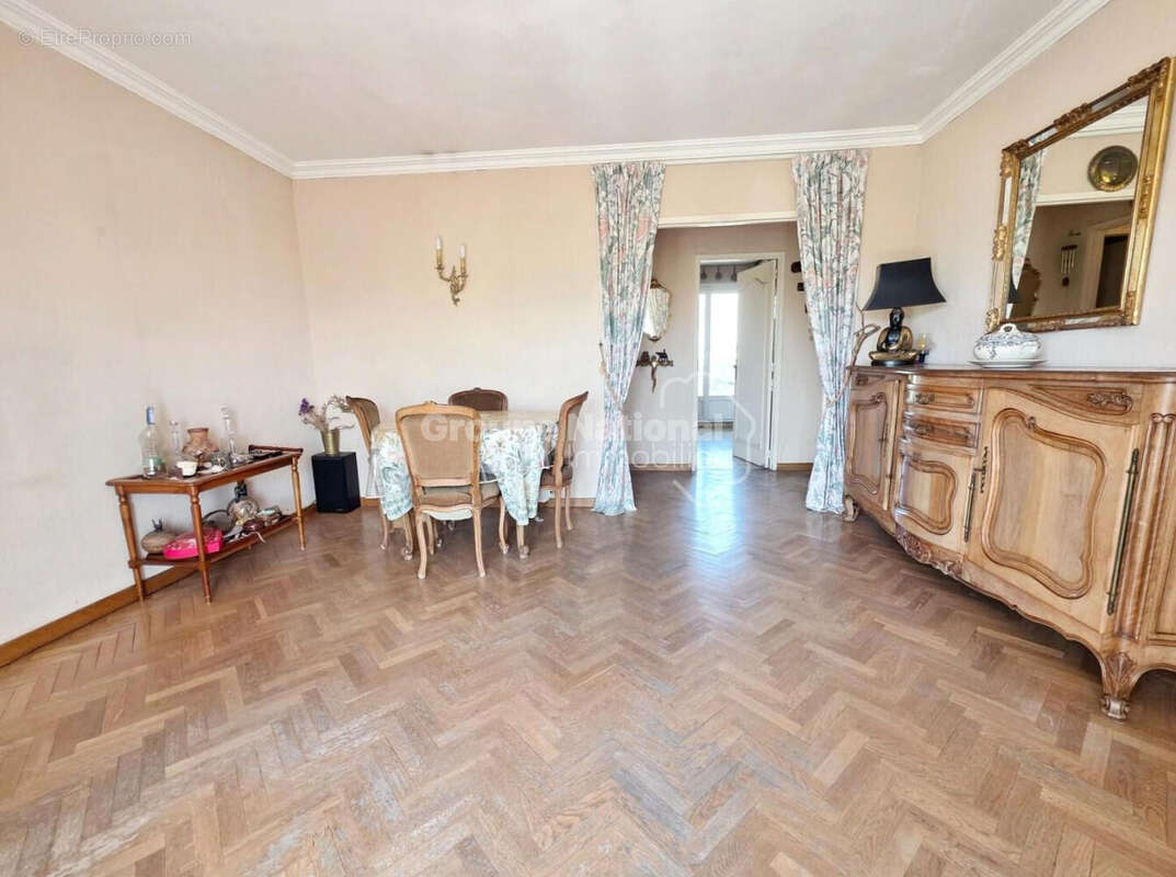 Appartement à MARSEILLE-13E