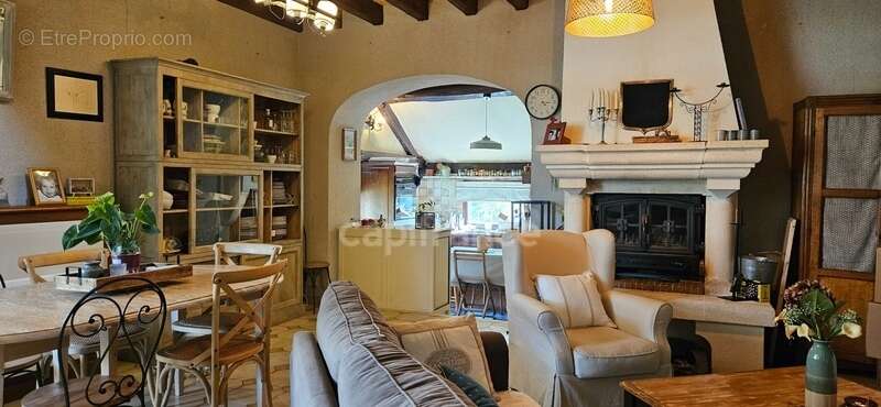 Maison à NOYERS-SUR-CHER