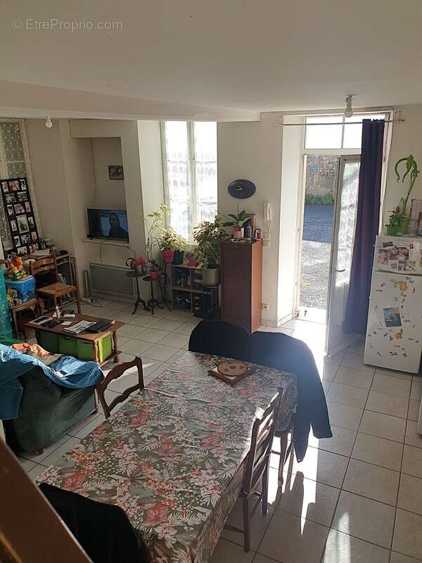 Appartement à BURIE