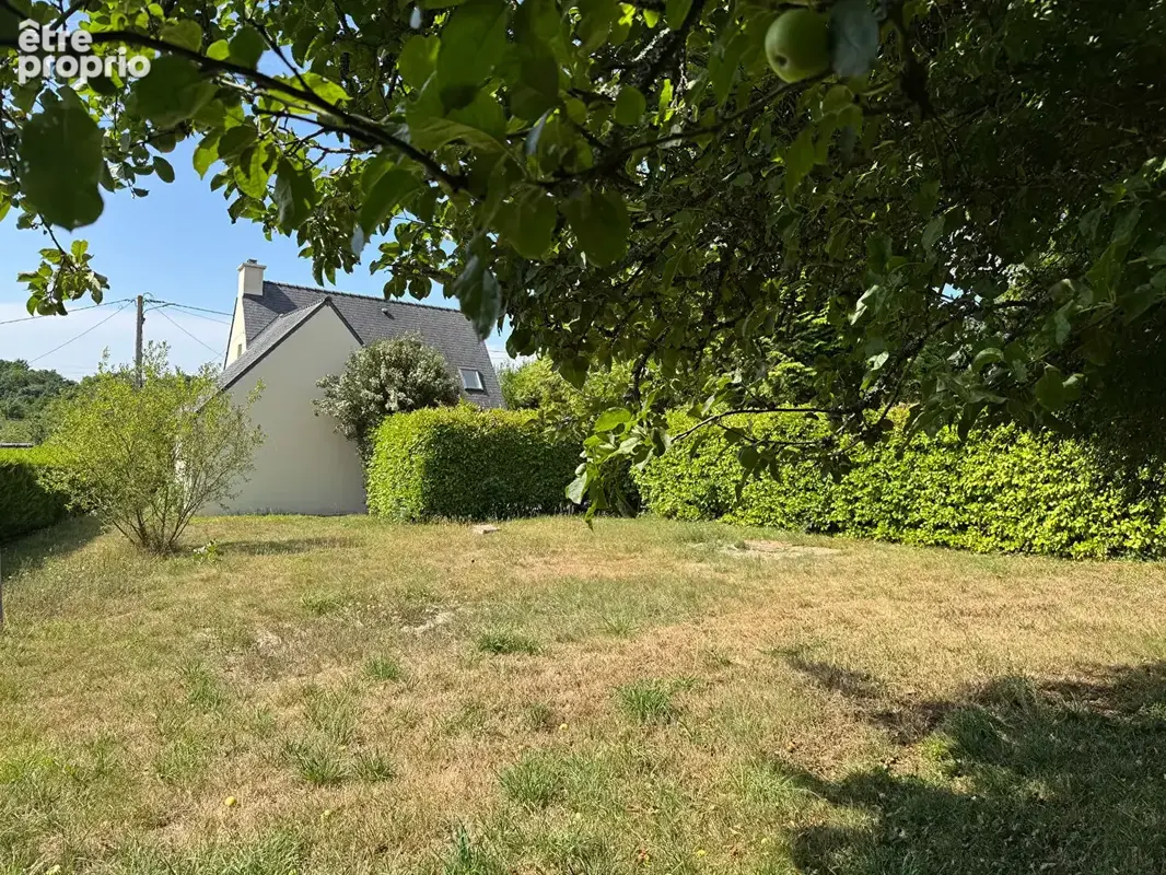 Maison à BOHARS