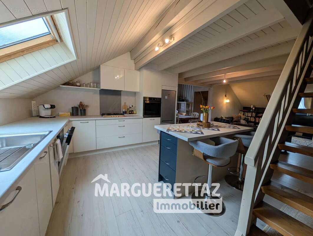 Appartement à SAINT-JEOIRE