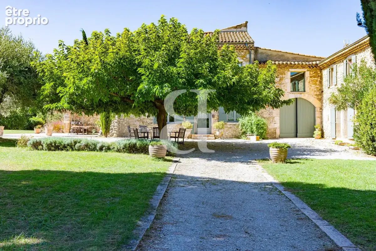 Maison 12 pièces 439 m² à vendre à La Begude-De-Mazenc (26160) - photo 8