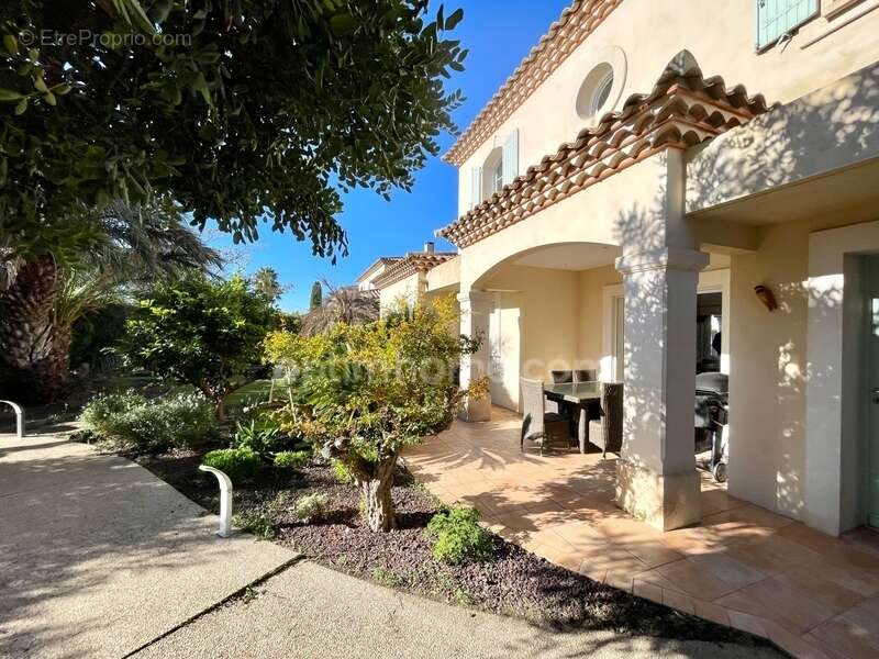 Maison à AIGUES-MORTES