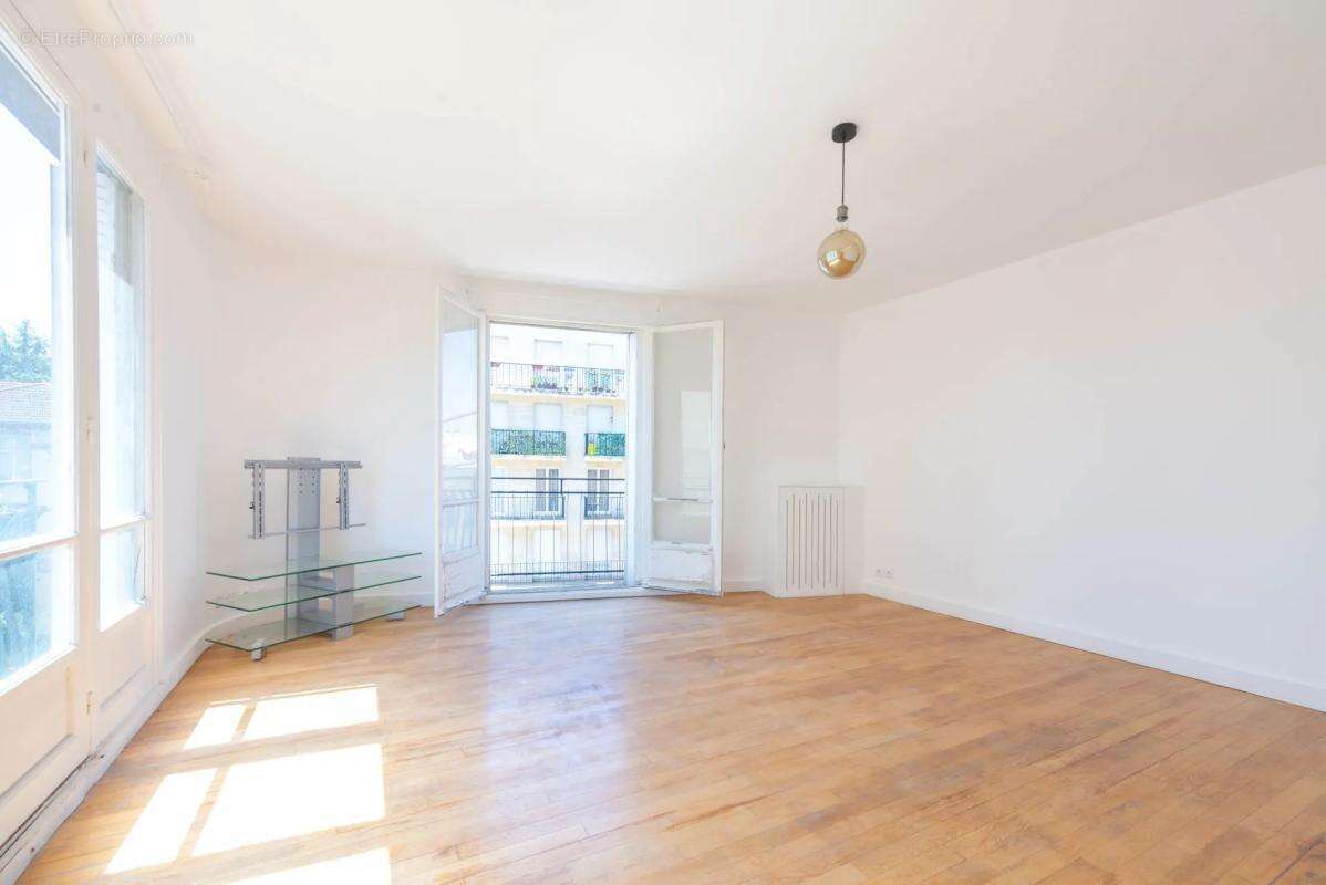 Appartement à VERSAILLES