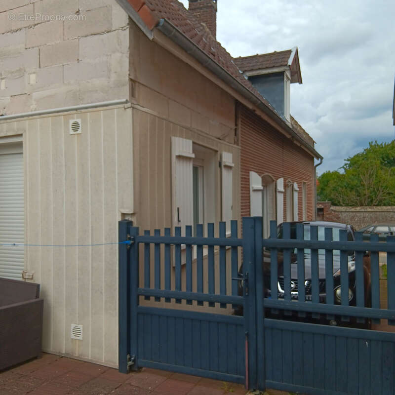 Maison à AIX-NOULETTE