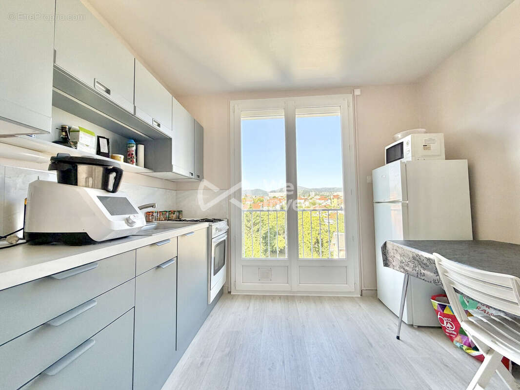 Appartement 60 m² à Clermont-Ferrand  - photo 6