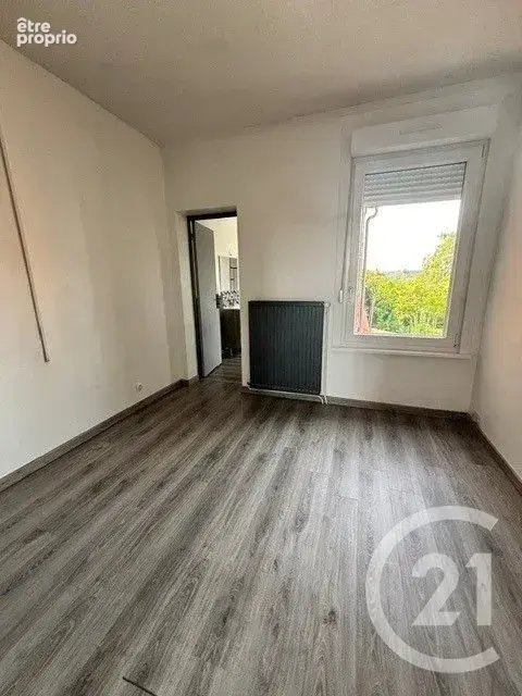 Maison 5 pièces 94 m² à vendre à Saint-Quentin (02100) - photo 8