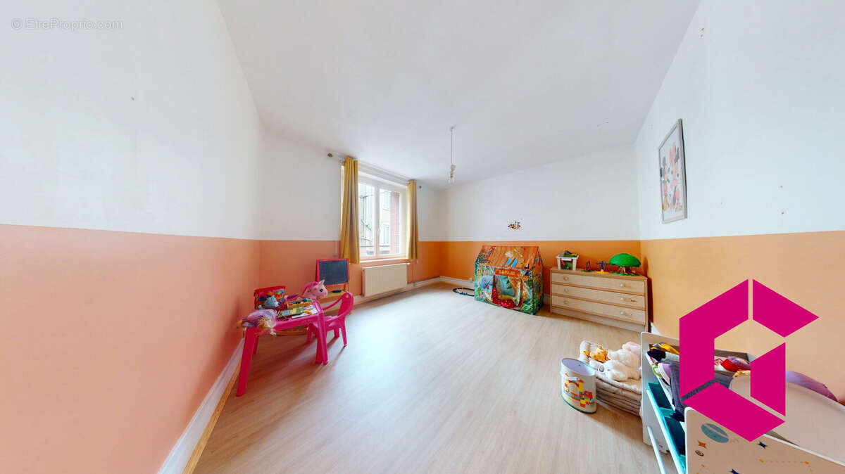 Maison à BRASSAC-LES-MINES