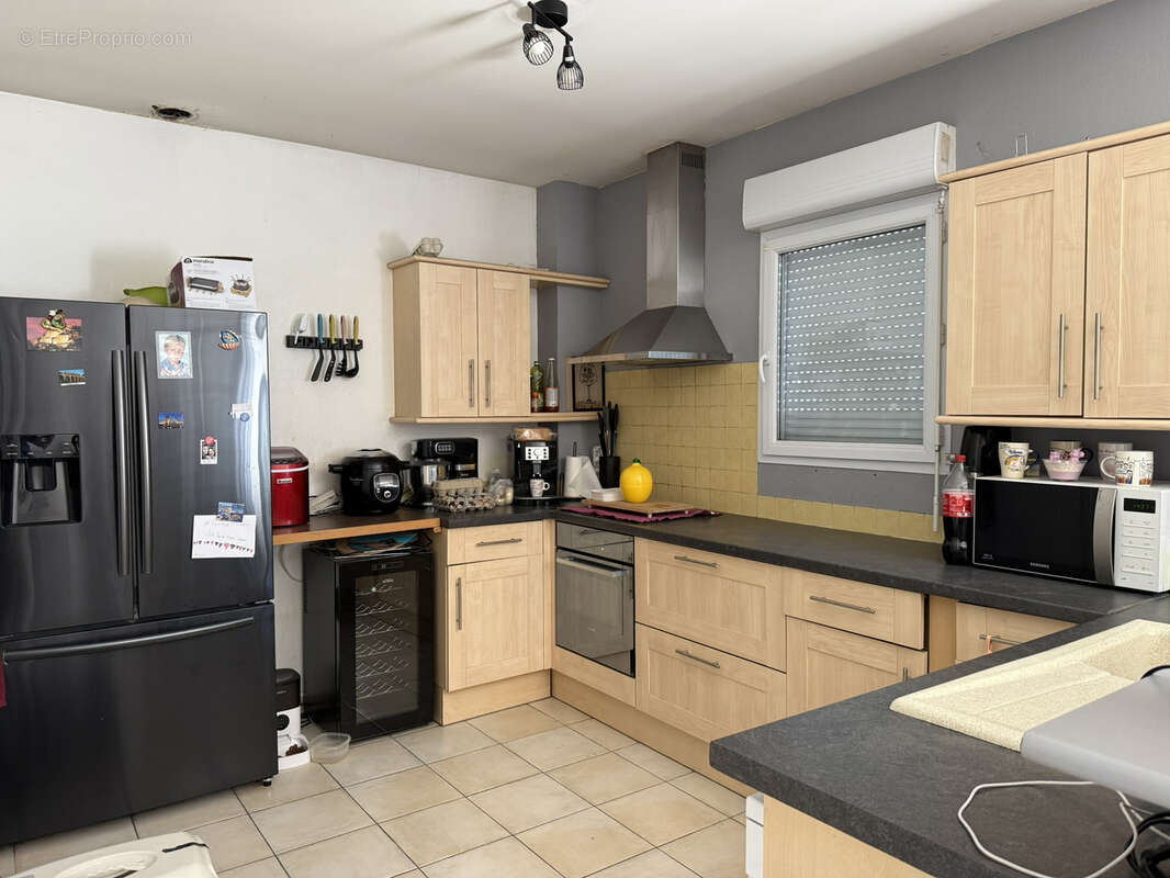 Maison à SAINT-ANDRE-LES-VERGERS