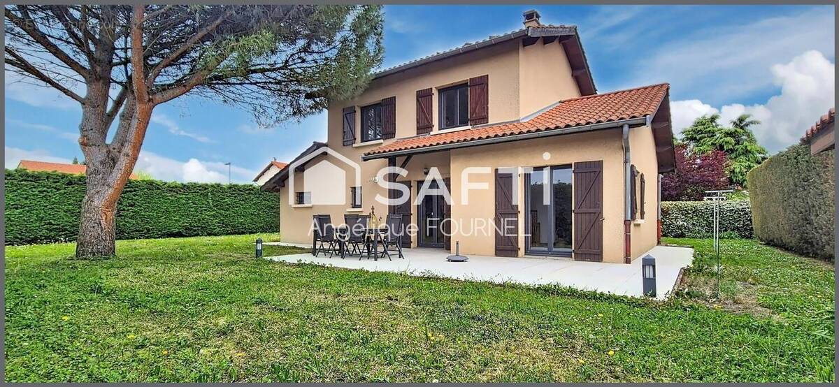 Photo 1 - Maison à SIMANDRES