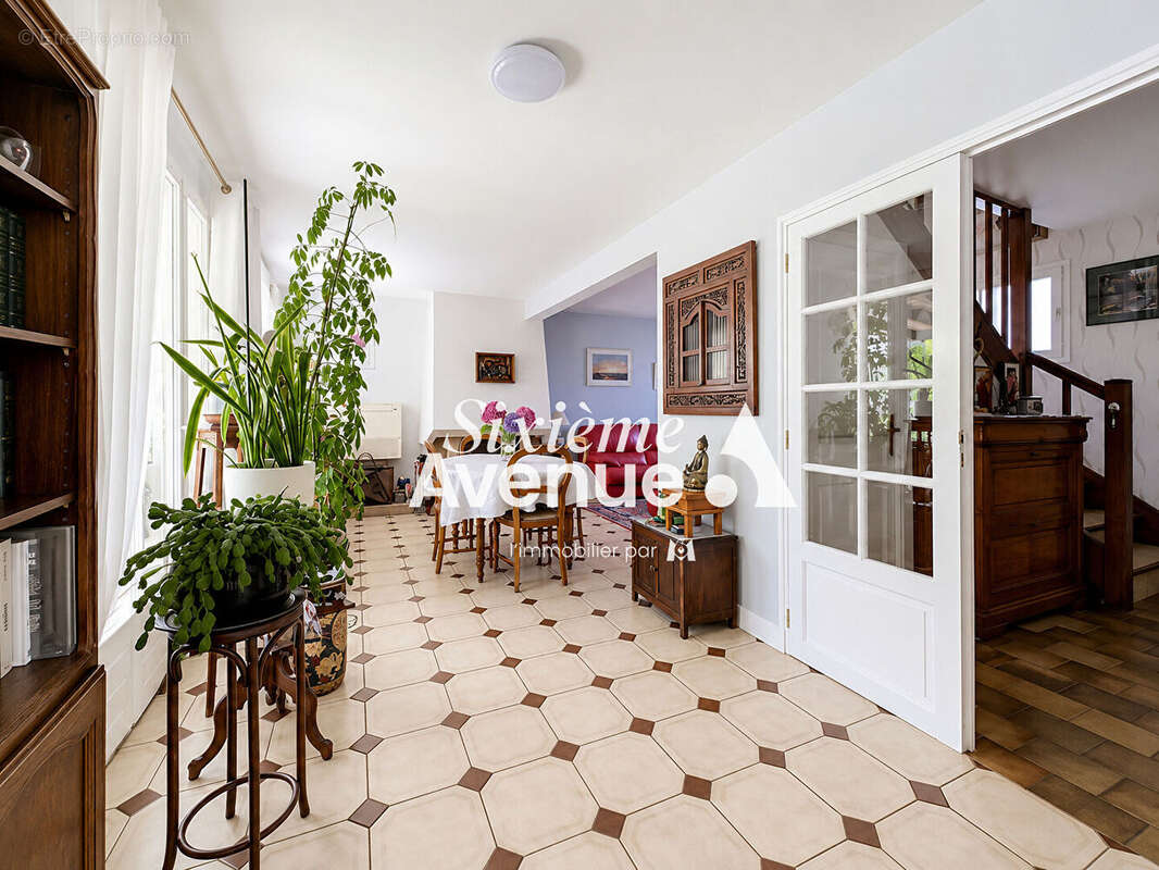Maison à NOISY-LE-GRAND