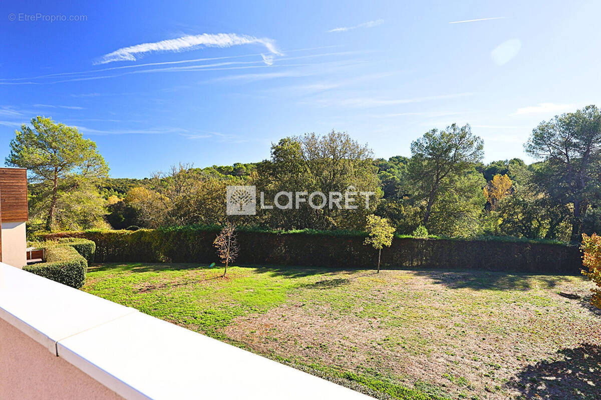 Appartement à VALBONNE