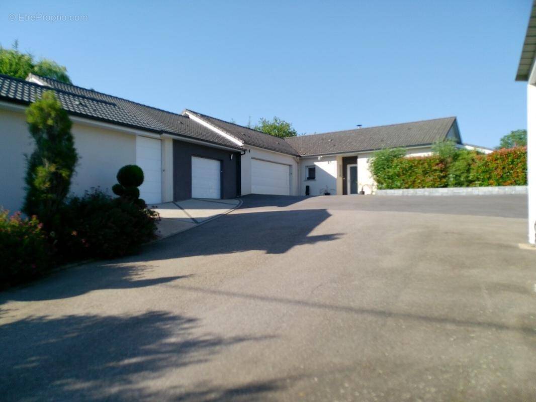 Maison à GIRANCOURT