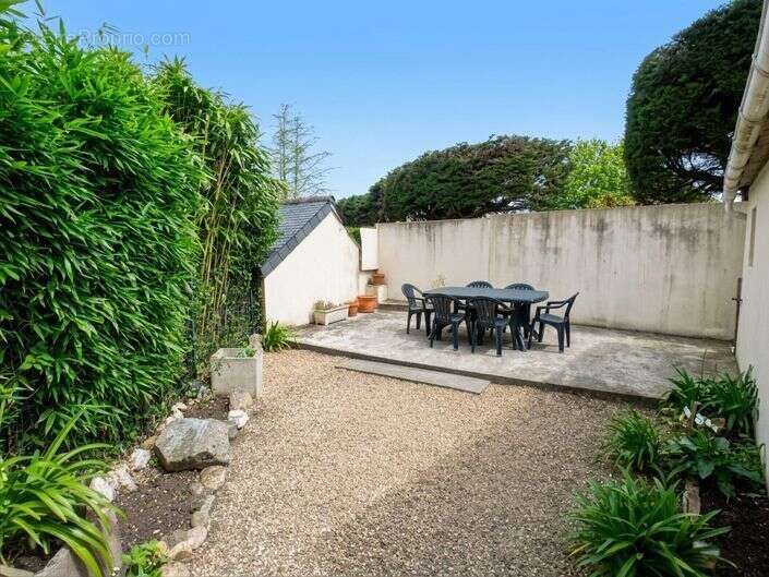 Maison à PLOUGASNOU