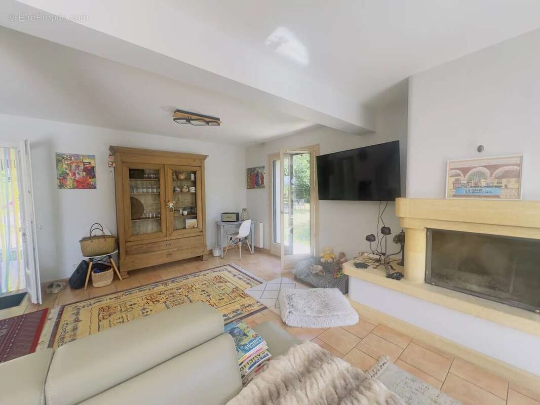 Magnifique maison périgourdine entièrement rénovée avec piscine - photo 7