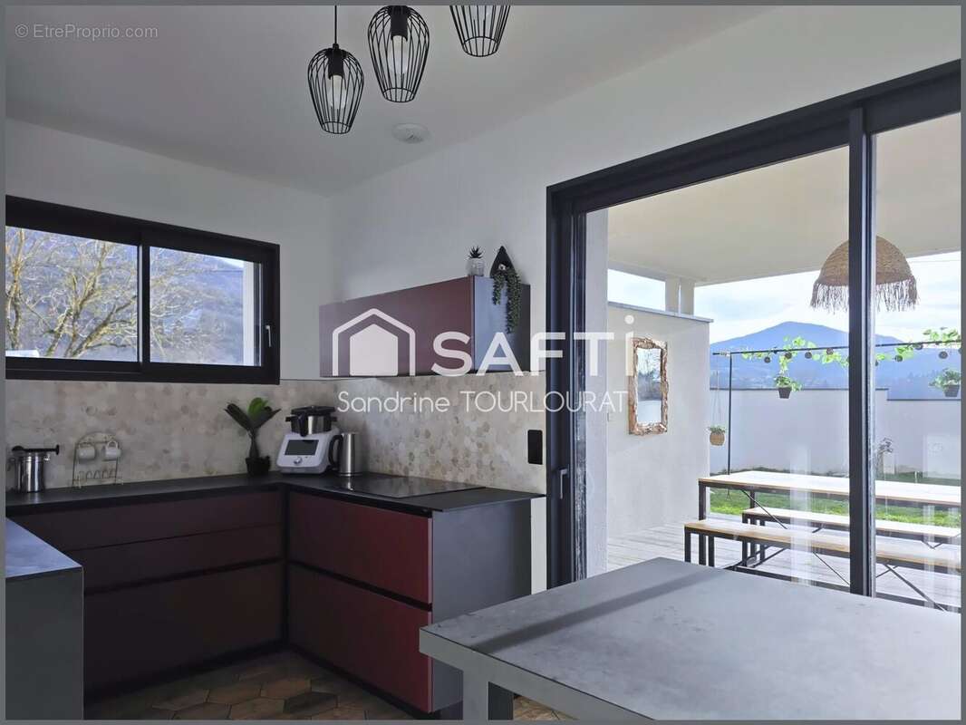 Maison 173 m² à Briord  - photo 9