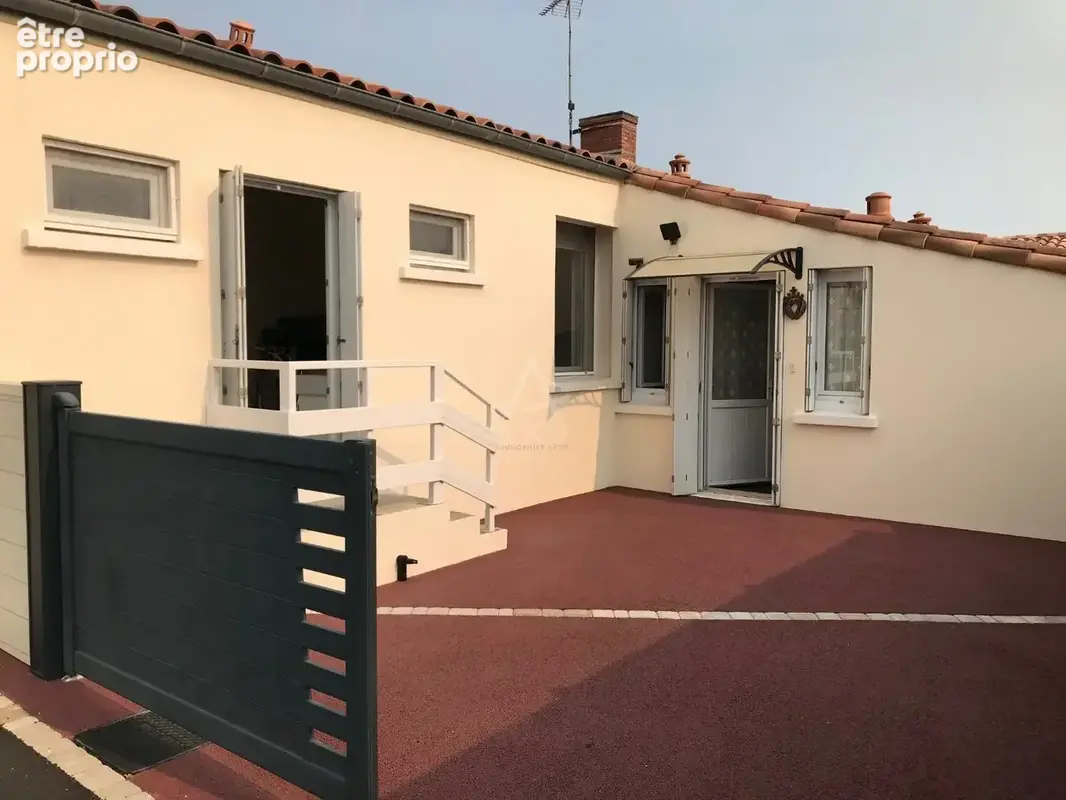 Maison à SAINT-VINCENT-SUR-JARD