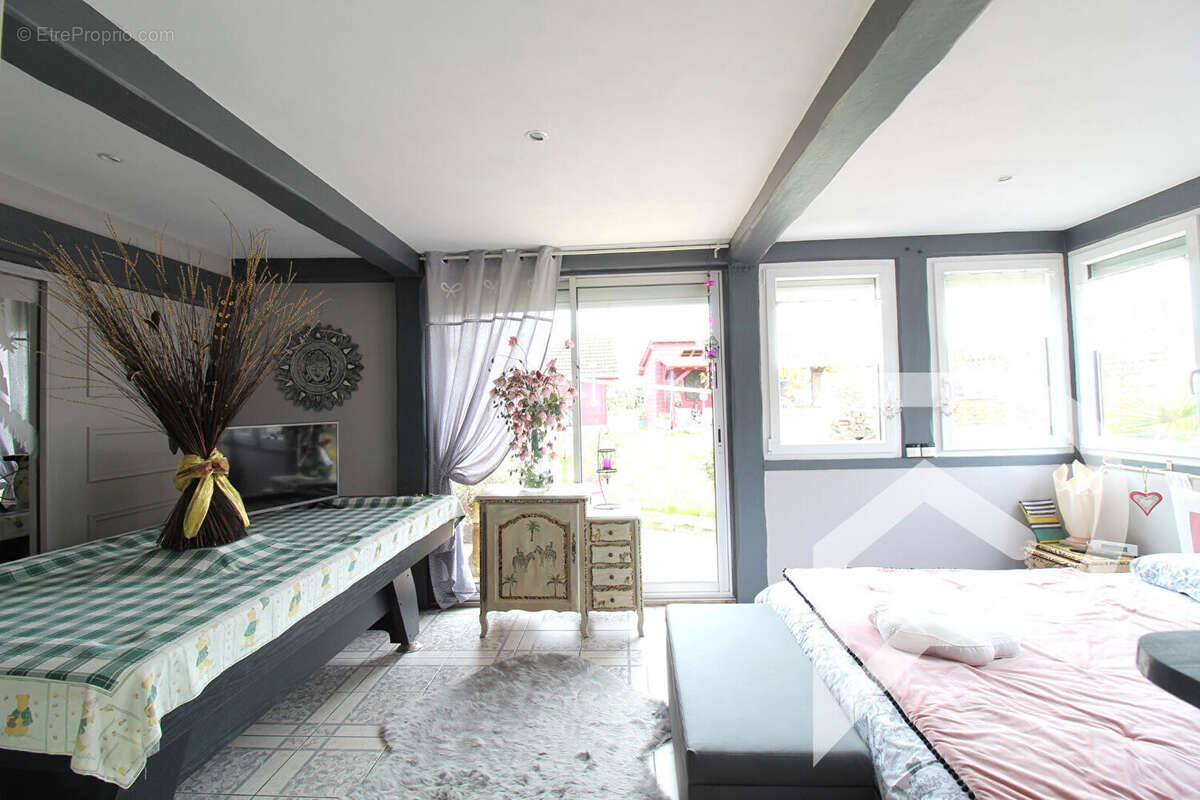 Maison à GRANDFRESNOY