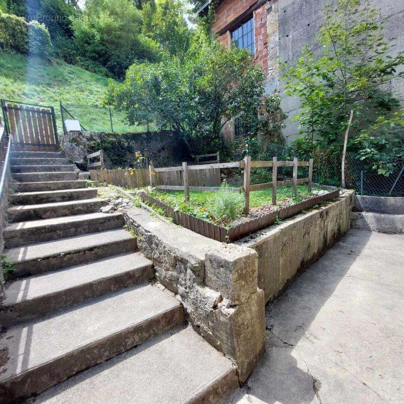 Appartement à SAINT-LAURENT-DU-PONT