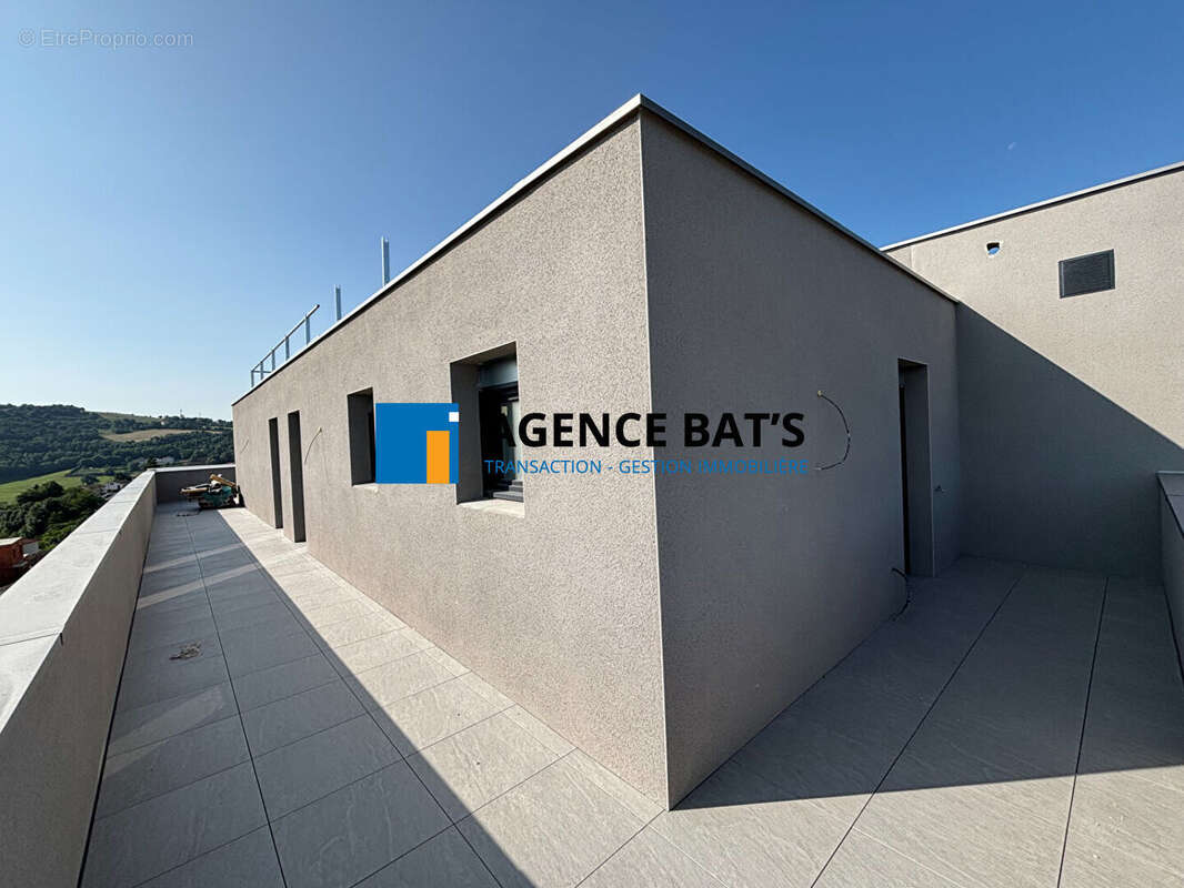 Photo 7 - Appartement à SAINT-GENEST-LERPT