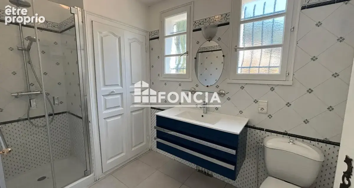 Rochefort-du-Gard — Spacieuse maison de caractère de 202 m² avec terrain arboré et piscine - photo 10