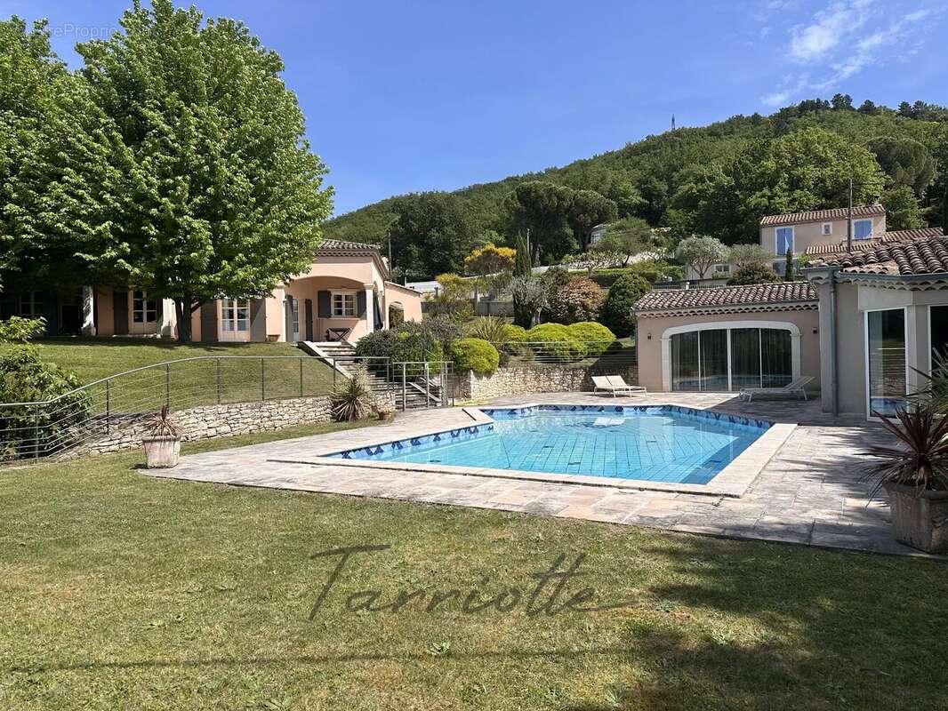 Maison à ALLAN