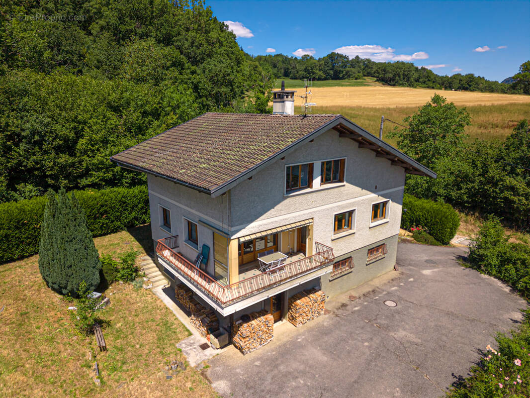 Maison à POISY