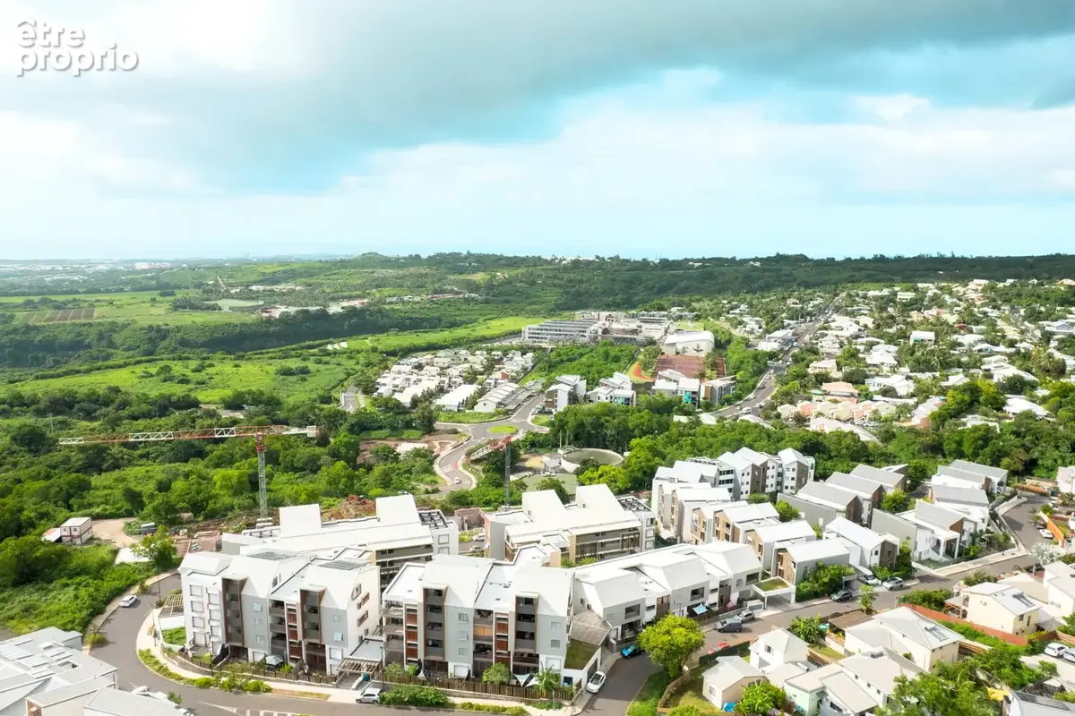 A vendre - parcelle viabilisée de 341 m2 à marie caze, la plaine saint paul - photo 3