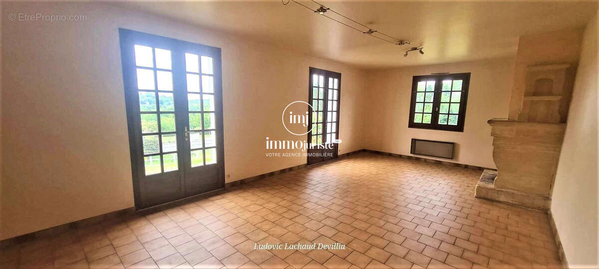 Maison 105 m² à Payzac  - photo 5