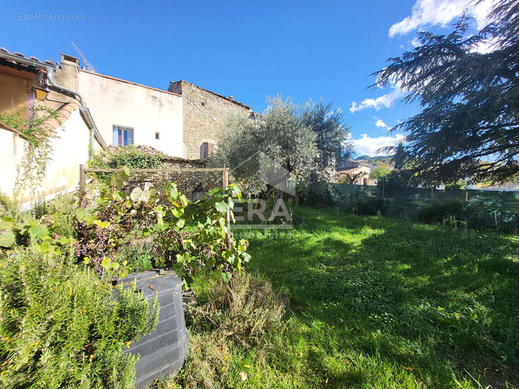 Maison à L&#039;ESCALE