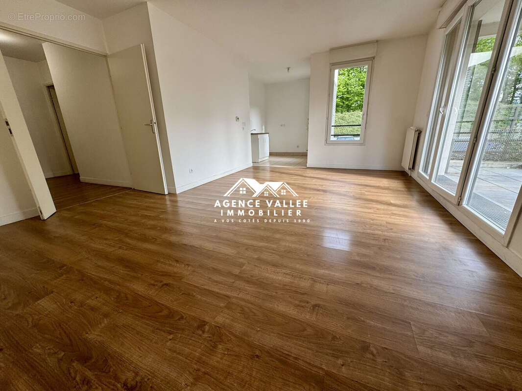 Appartement à SAINT-GERMAIN-LES-CORBEIL