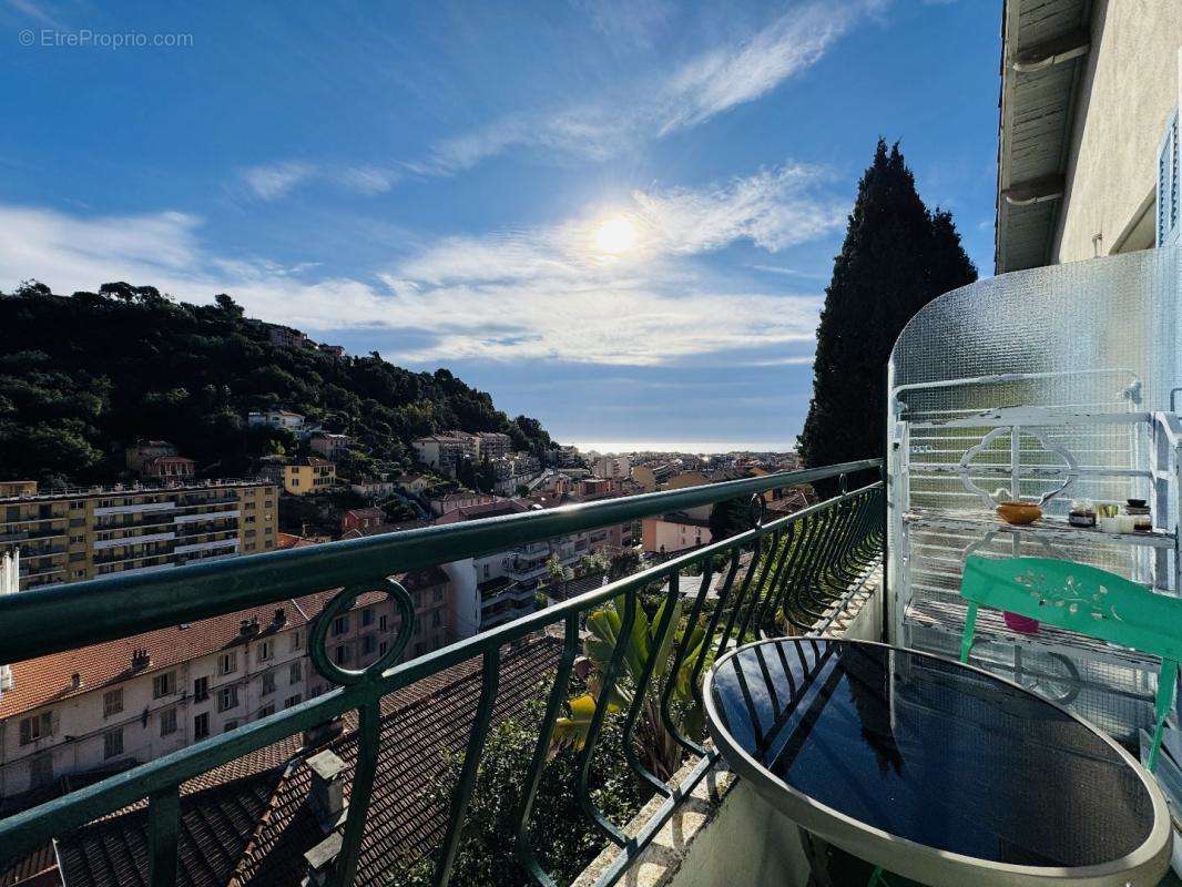 Appartement à MENTON