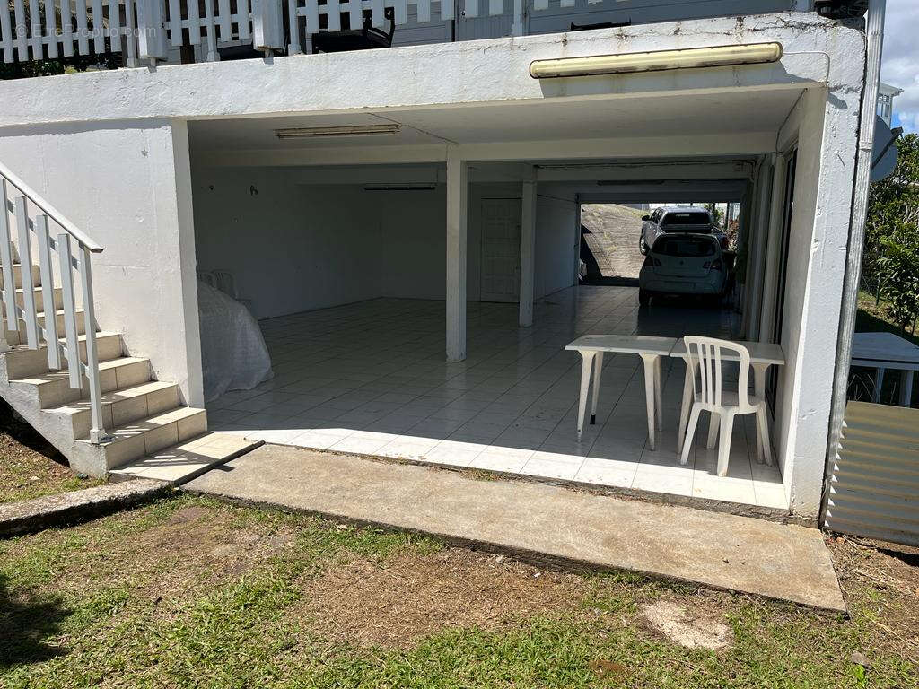 Maison à SAINT-JOSEPH