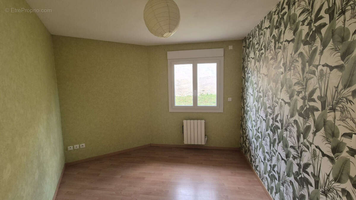 Maison 111 m² à Balbigny  - photo 4