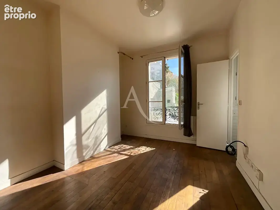 Studio à rénover 15m2 - Beau potentiel - photo 5