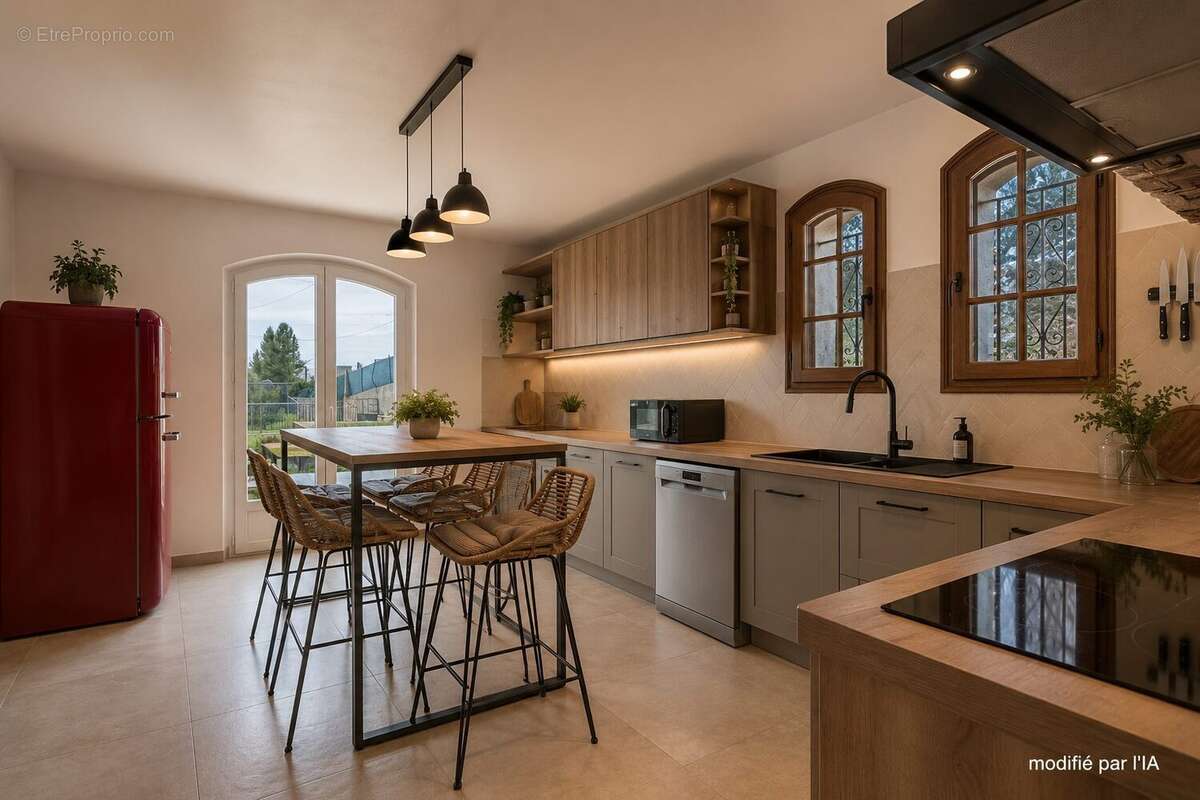 Appartement à SAINT-LAURENT-DU-VAR