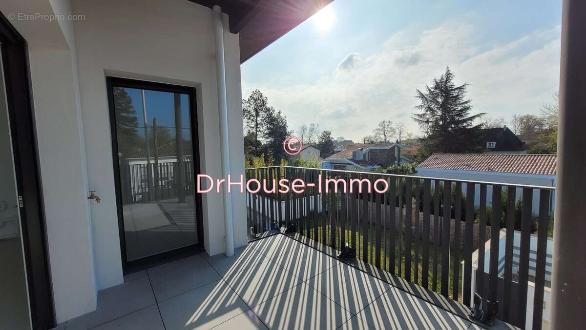 Appartement à PESSAC